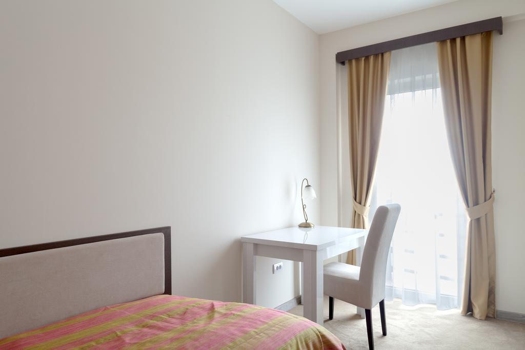 Garni Hotel Ema Kragujevac Ruang foto